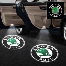 Лазерная дверная подсветка/проекция в дверь автомобиля Škoda Лазерная дверная подсветка/проекция в дверь автомобиля Škoda