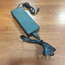 Блок питания адаптер 12V 10A для SMD лент и другого   