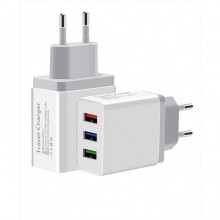 Сетевое зарядное устройство UKC 4758 Fast Charge AR 001 c 3 USB портами